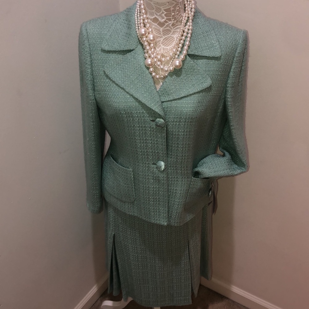 Nipon Boutique 2-piece Suit